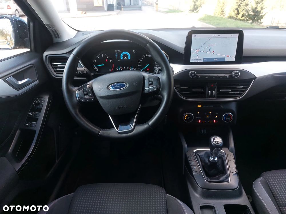 Ford Focus 1.0 EcoBoost Titanium Style - 12