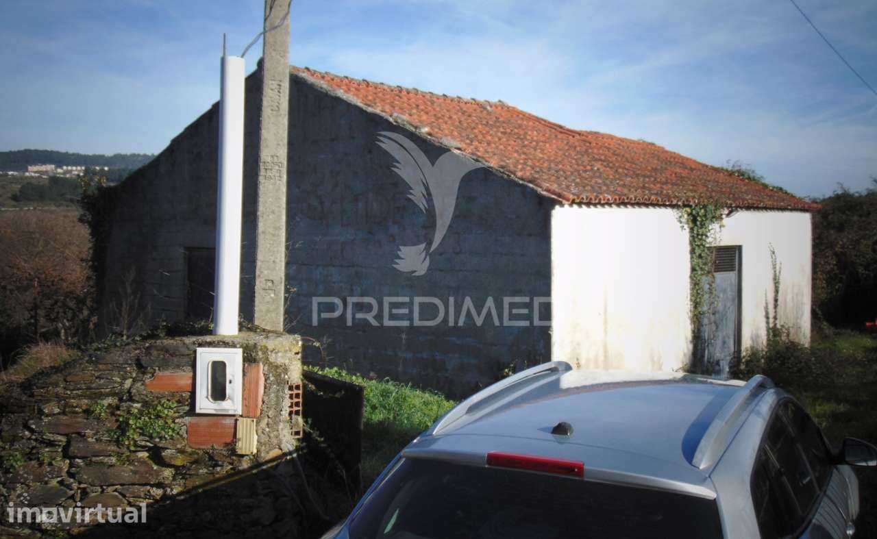 Imóvel p/ recuperar Vilarinho S. Romão - Douro Vinhateiro - Grande imagem: 4/29