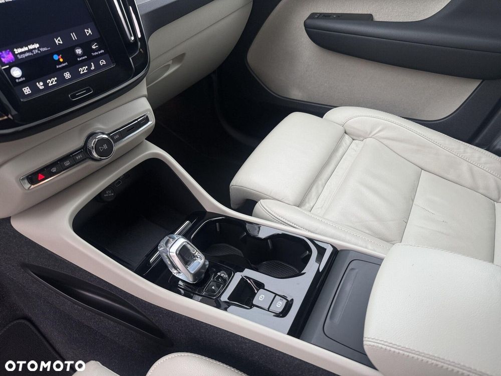 Volvo XC 40 - 14