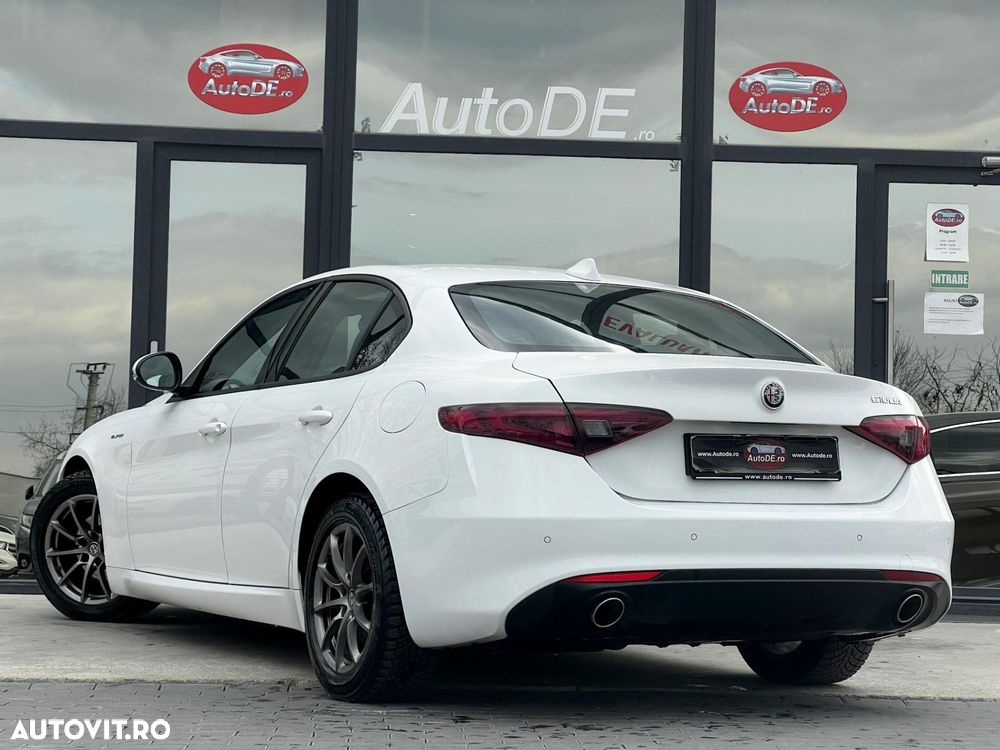 Alfa Romeo Giulia - 3