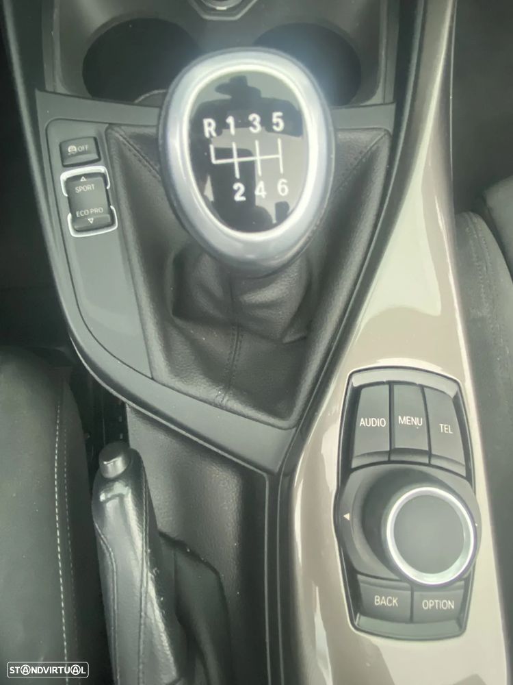 BMW 218 d Cabrio Line Sport - 19