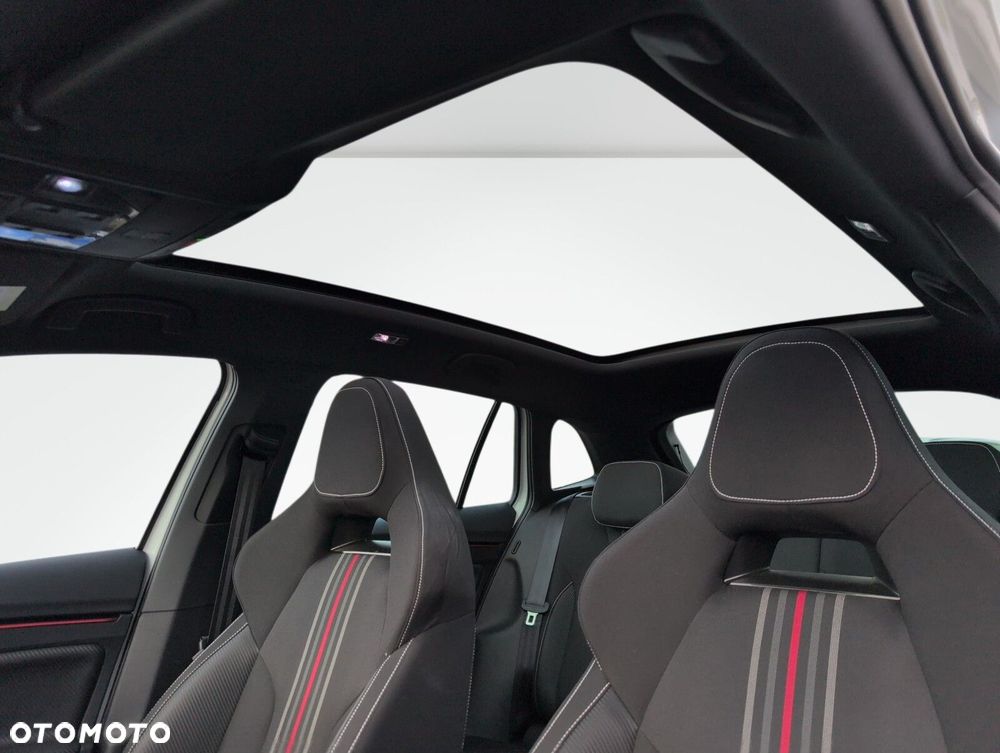 Skoda Scala 1.0 TSI Monte Carlo DSG - 19