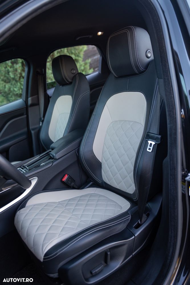Jaguar F-Pace 20d AWD R-Sport - 7