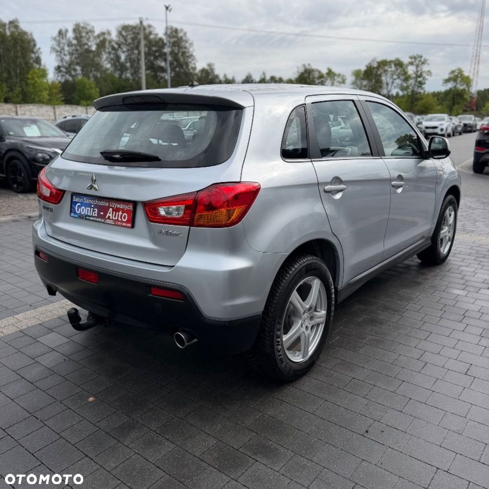 Mitsubishi ASX - 12