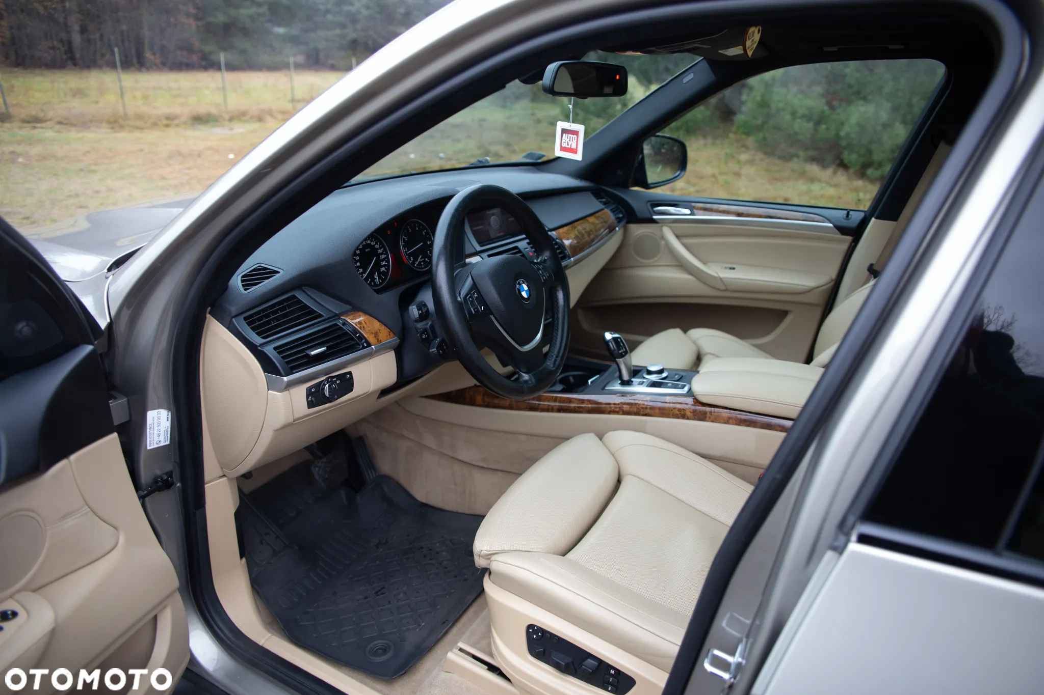BMW X5 4.8i xDrive - 4