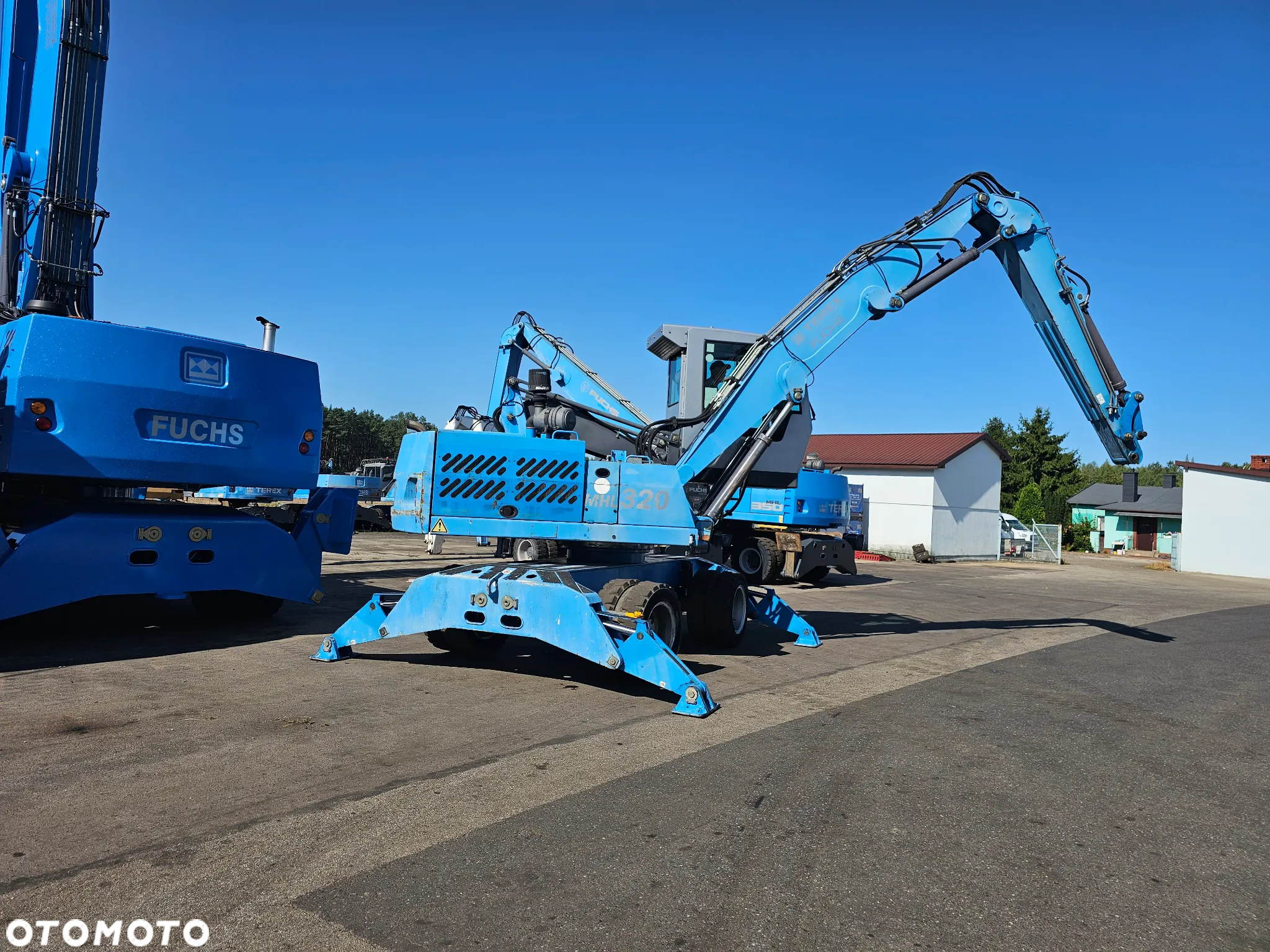 Fuchs MHL 320 - 4