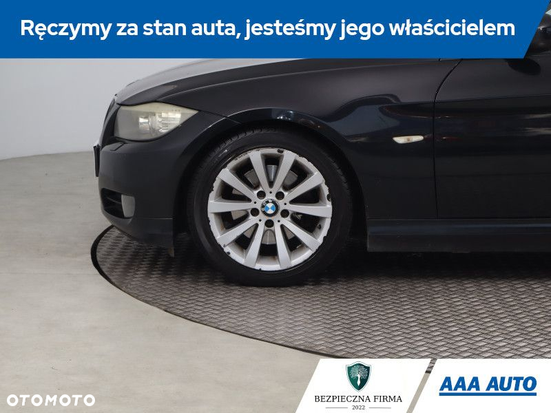 BMW Seria 3 - 16
