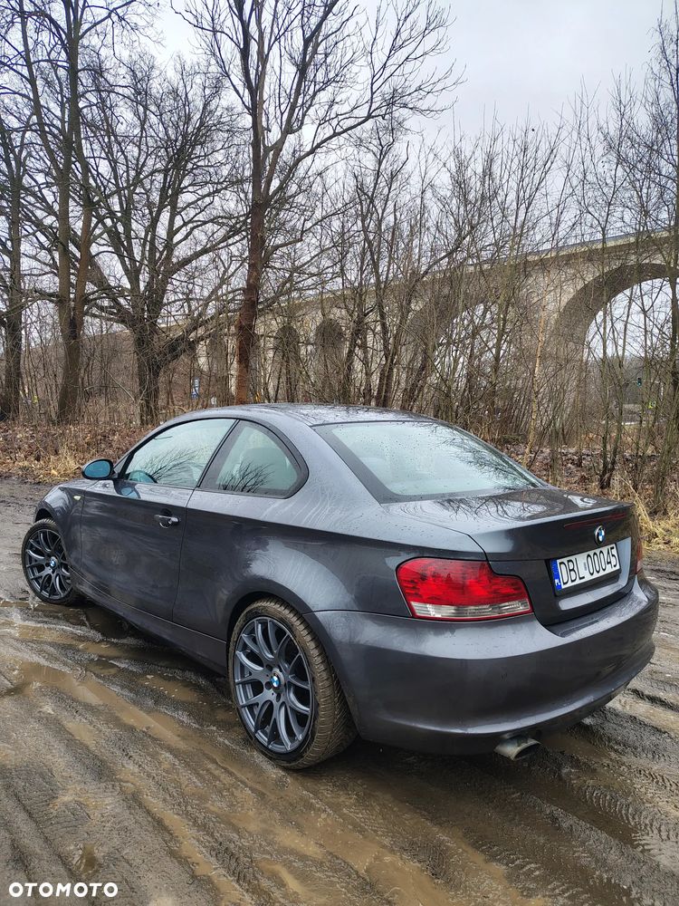 BMW Seria 1 - 10