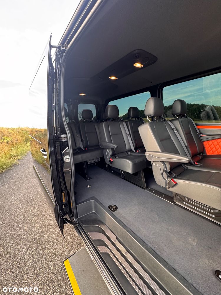 Mercedes-Benz Sprinter - 17
