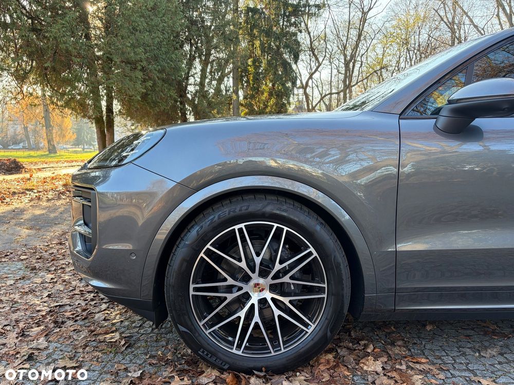 Porsche Cayenne Standard - 31