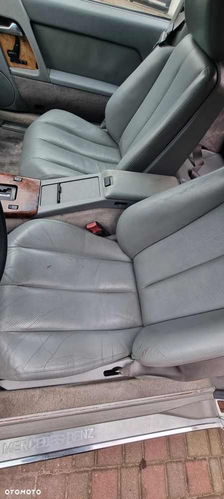 Mercedes-Benz SL - 12