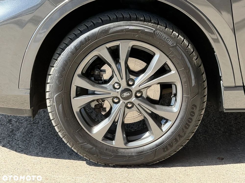 Ford Kuga 2.5 FHEV AWD ST-Line X - 10