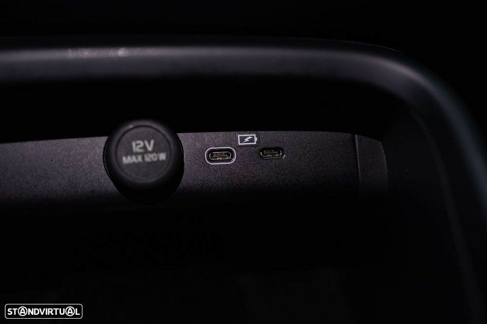 Volvo C40 Recharge Extended Range Plus - 34