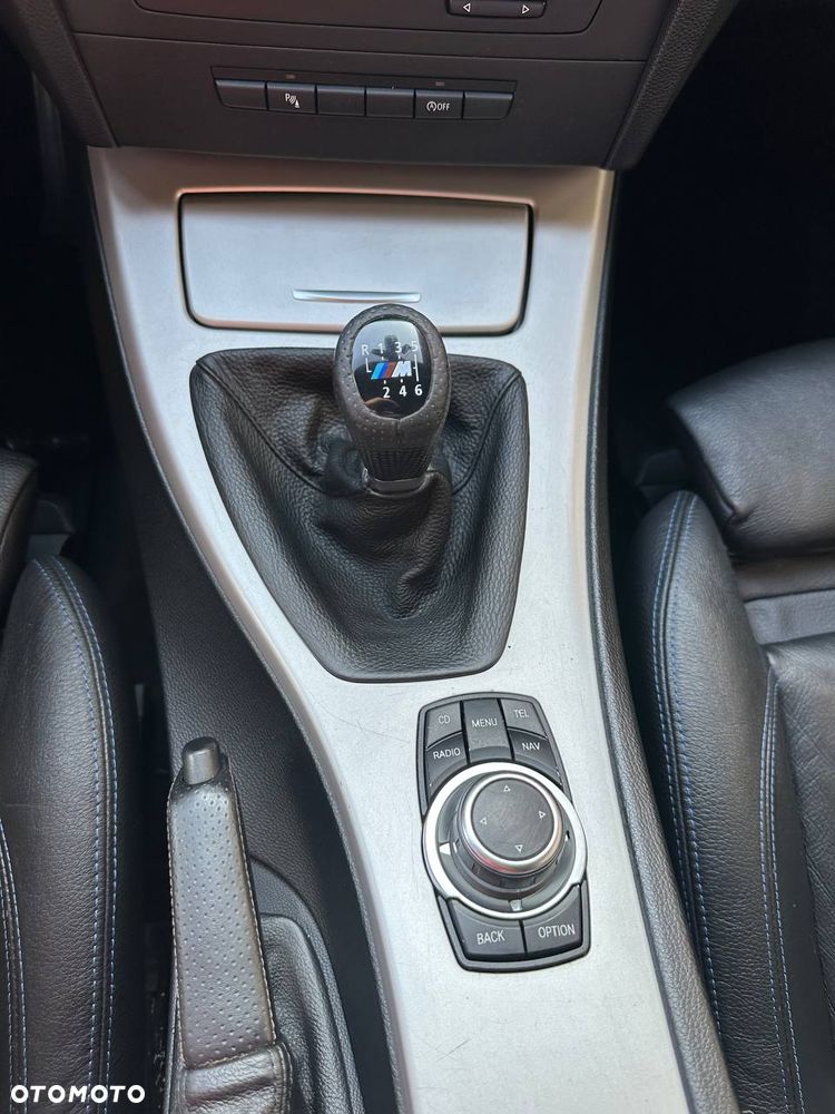 BMW Seria 3 320d - 14