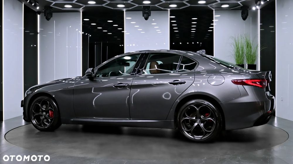 Alfa Romeo Giulia 2.0 Turbo Veloce Q4 - 6