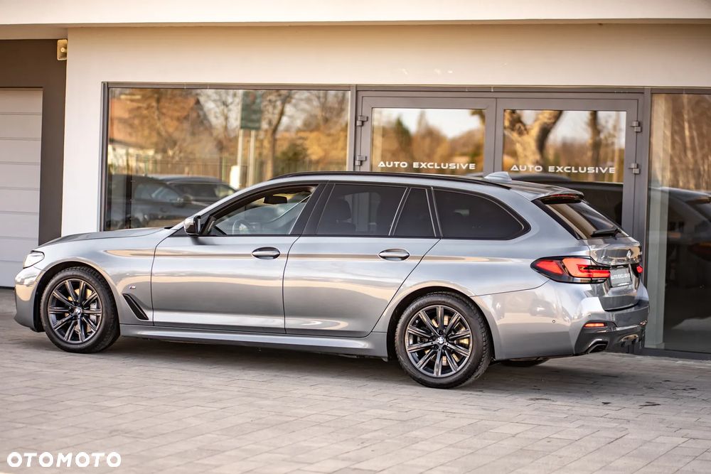 BMW Seria 5 530d xDrive M Sport Edition - 18