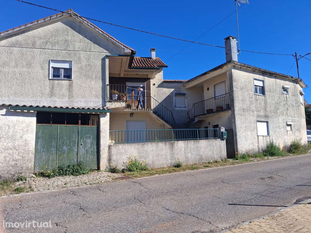 2 Moradias para Remodelação em Cernache - Grande imagem: 5/28