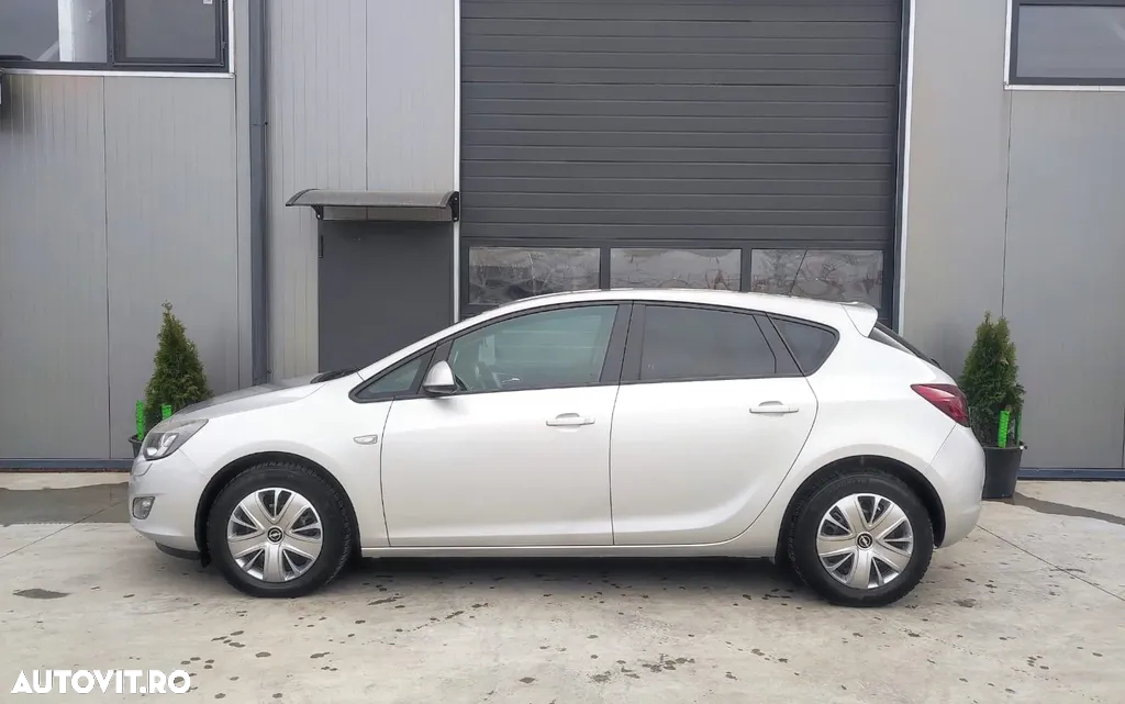 Opel Astra 1.4 ECOTEC Enjoy - 6