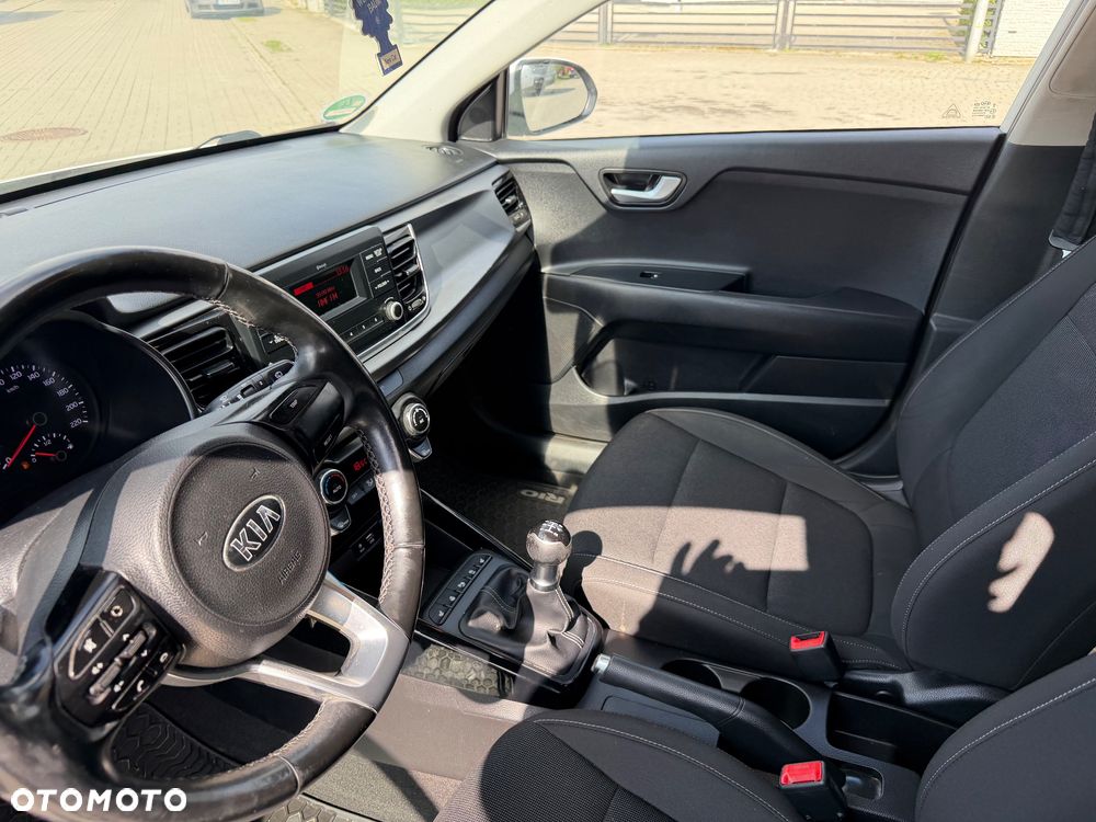 Kia Rio 1.2 Business Line - 14