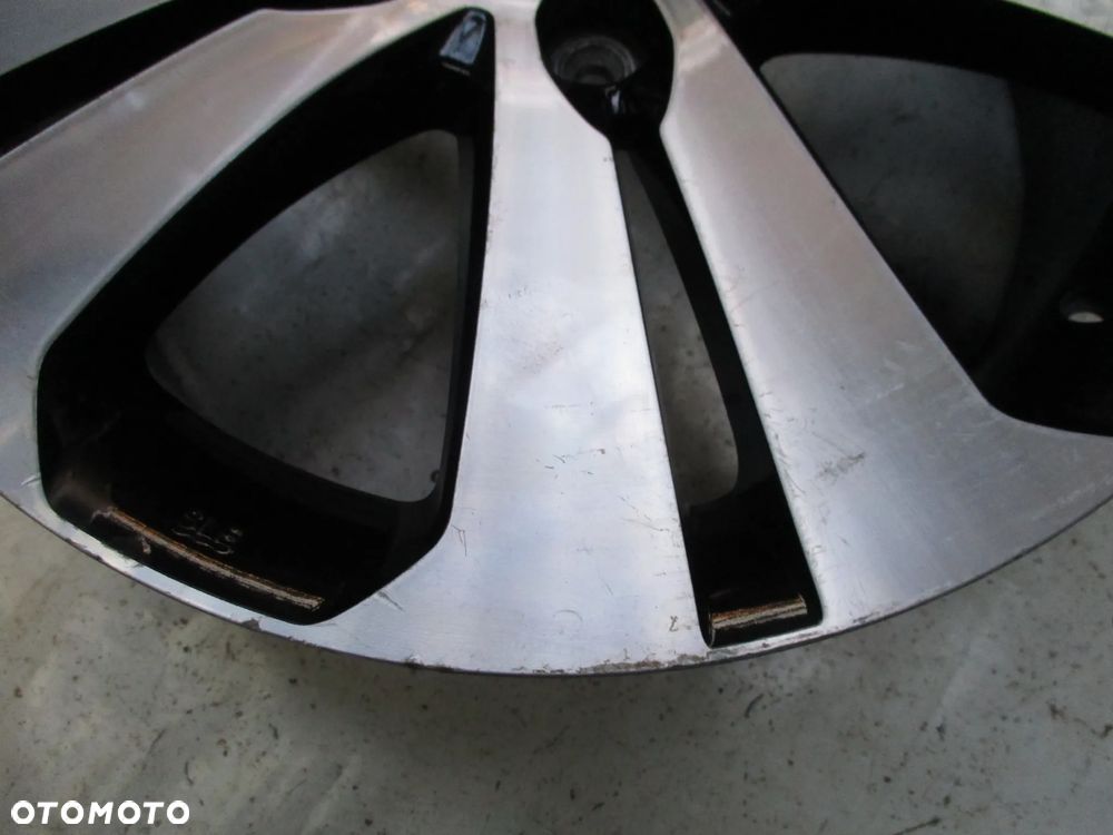 FELGA ALUMINIOWA 18 KIA SPORTAGE III  ET40,5 - 5