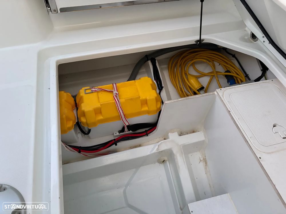 Beneteau Flyer 7.7 Sundeck - 19