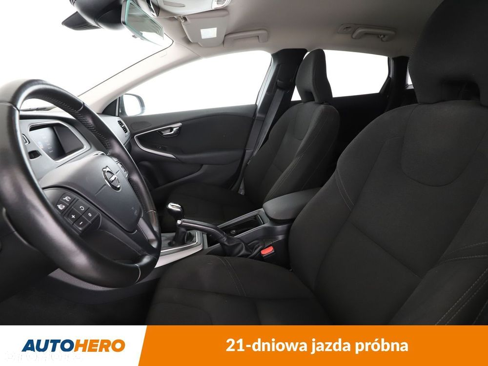 Volvo V40 D2 Kinetic - 11