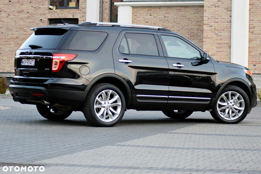 Ford Explorer - 2