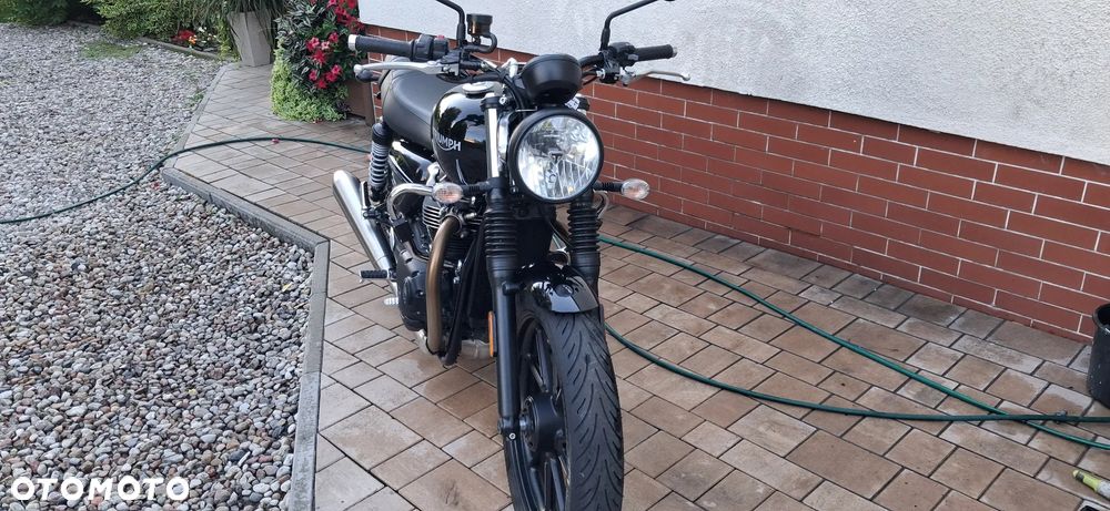 Triumph Speed Twin - 3