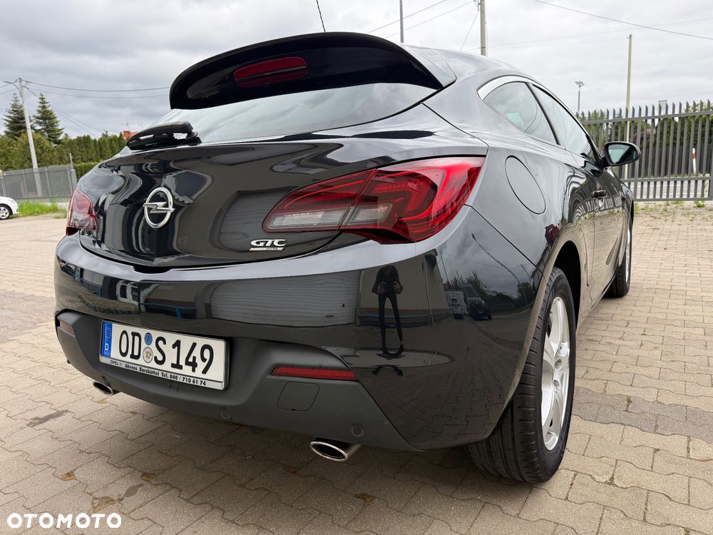 Opel Astra 1.6 Turbo Edition - 15