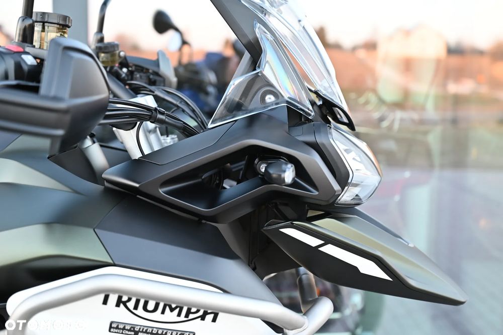 Triumph Tiger - 28