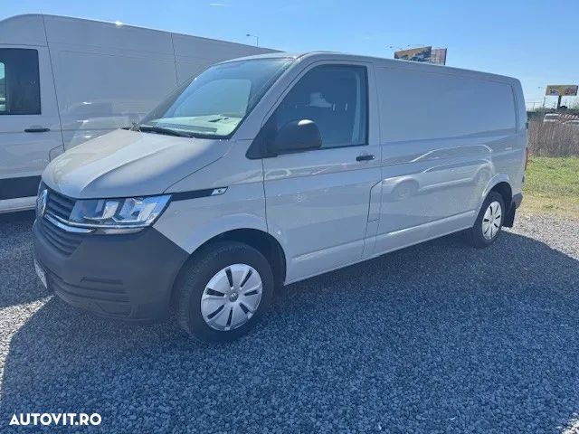 Volkswagen Transporter - 1