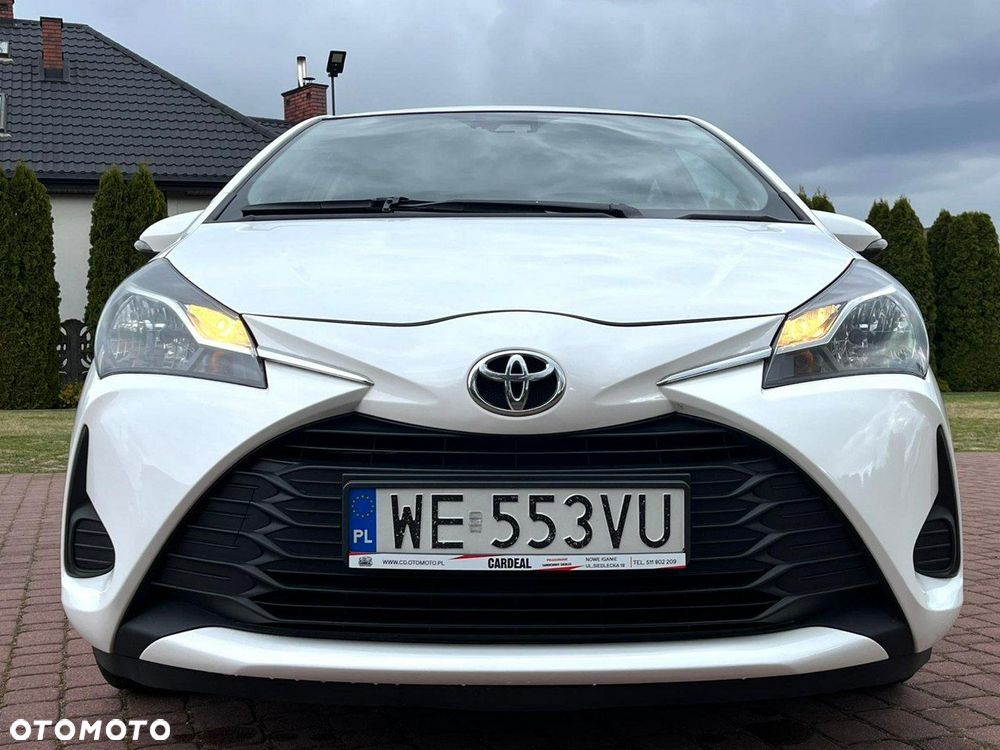 Toyota Yaris 1.5 Active - 9
