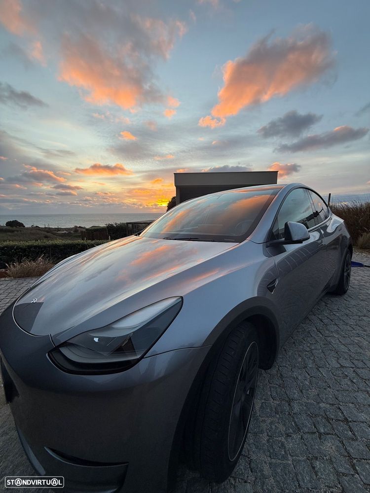 Tesla Model Y Tração Traseira - 3