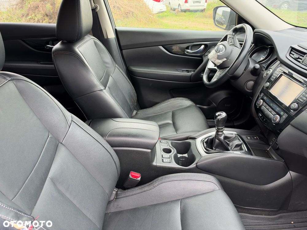 Nissan X-Trail 1.6 DIG-T Tekna 2WD - 23