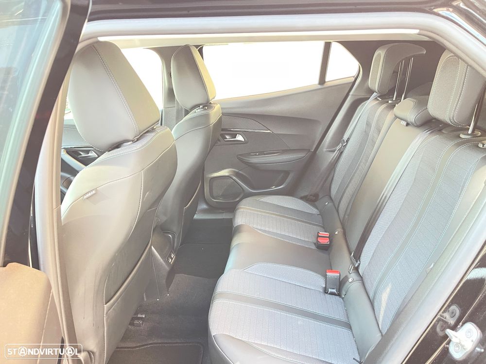 Peugeot 2008 1.5 BlueHDi Allure Pack - 12