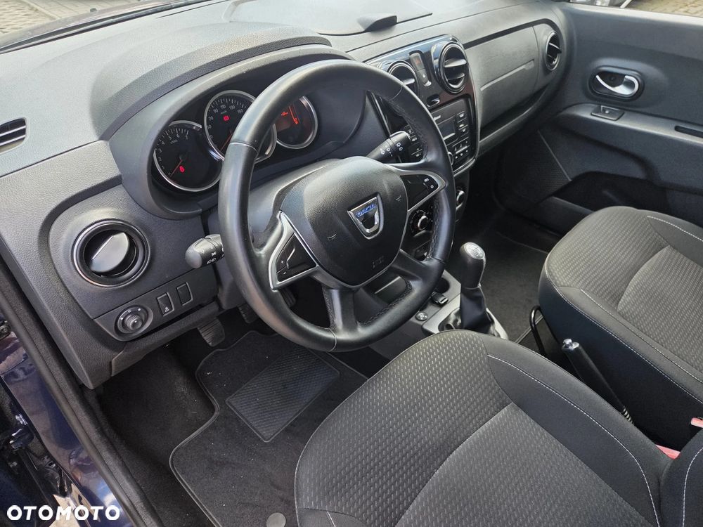Dacia Lodgy SCe 100 Comfort - 11