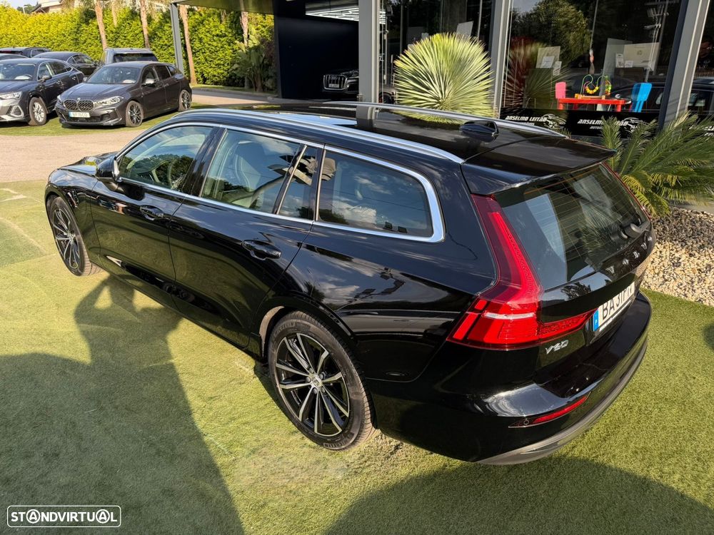 Volvo V60 2.0 T6 AWD TE Essential - 14