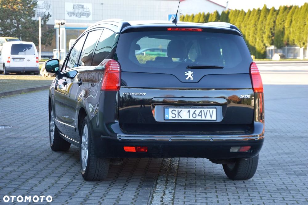 Peugeot 5008 HDI FAP 165 Automatik Premium - 4