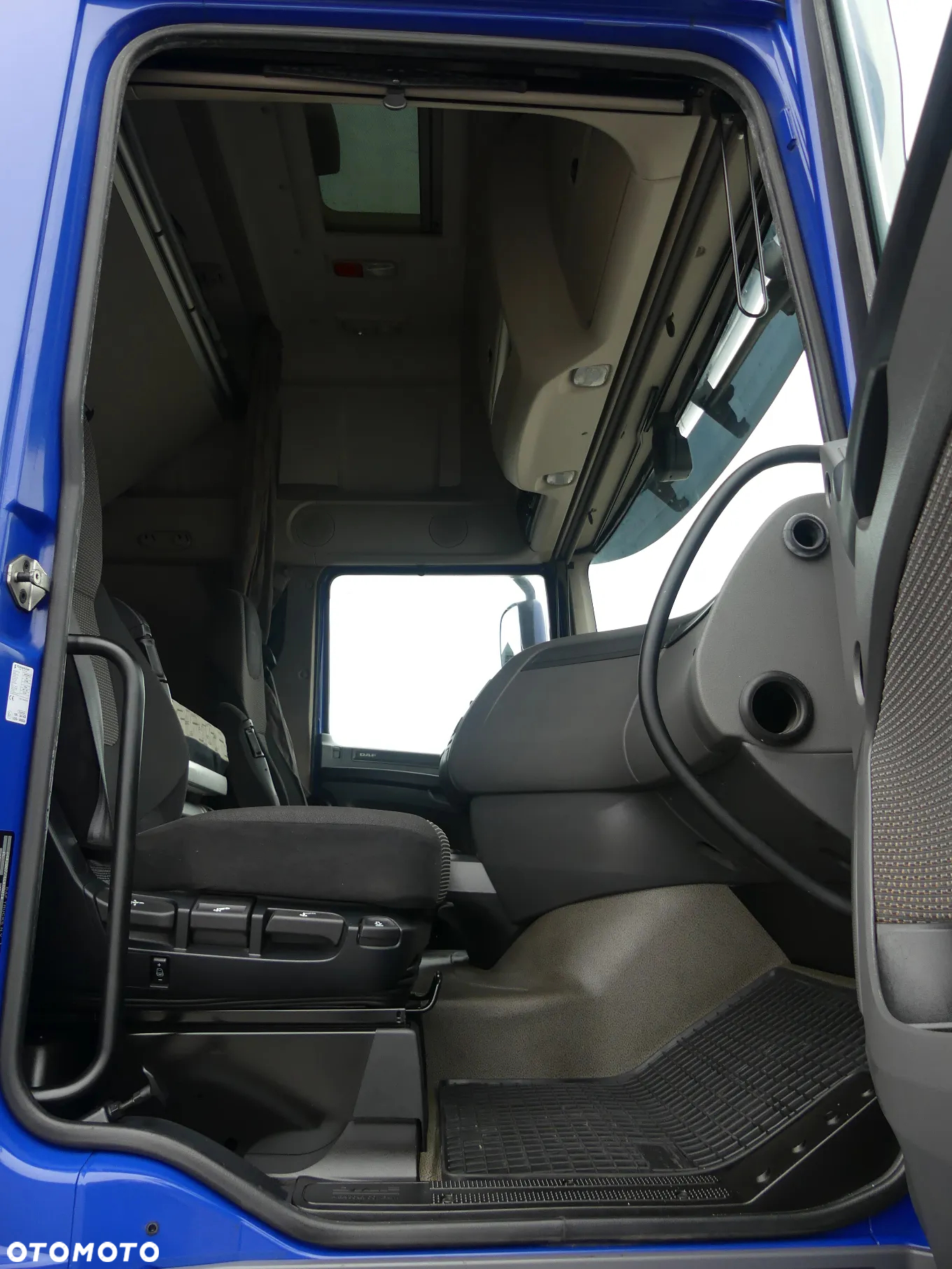 DAF XF 106.460 / AUTOMAT / SUPER SPACE CAB / STANDARD / - 21