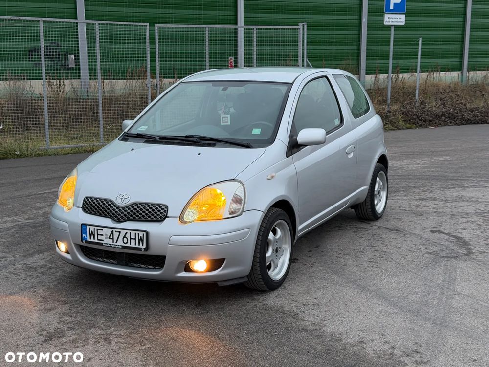 Toyota Yaris 1.0 Blue - 11