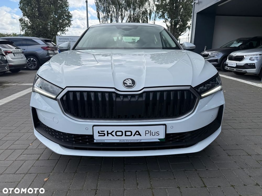 Skoda Superb 2.0 TDI SCR Essence DSG - 4