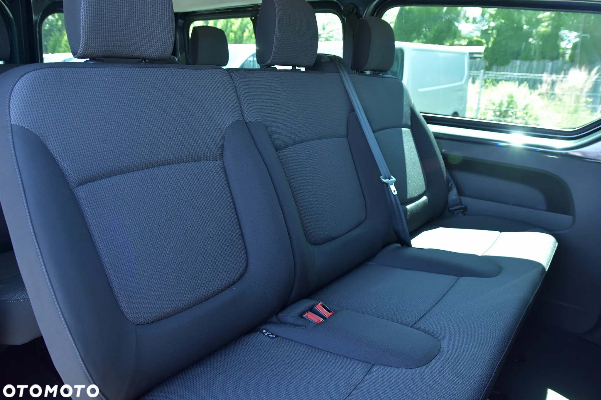 Renault Trafic Kombi 2.0 Blue dCi L2 Equilibre - 23