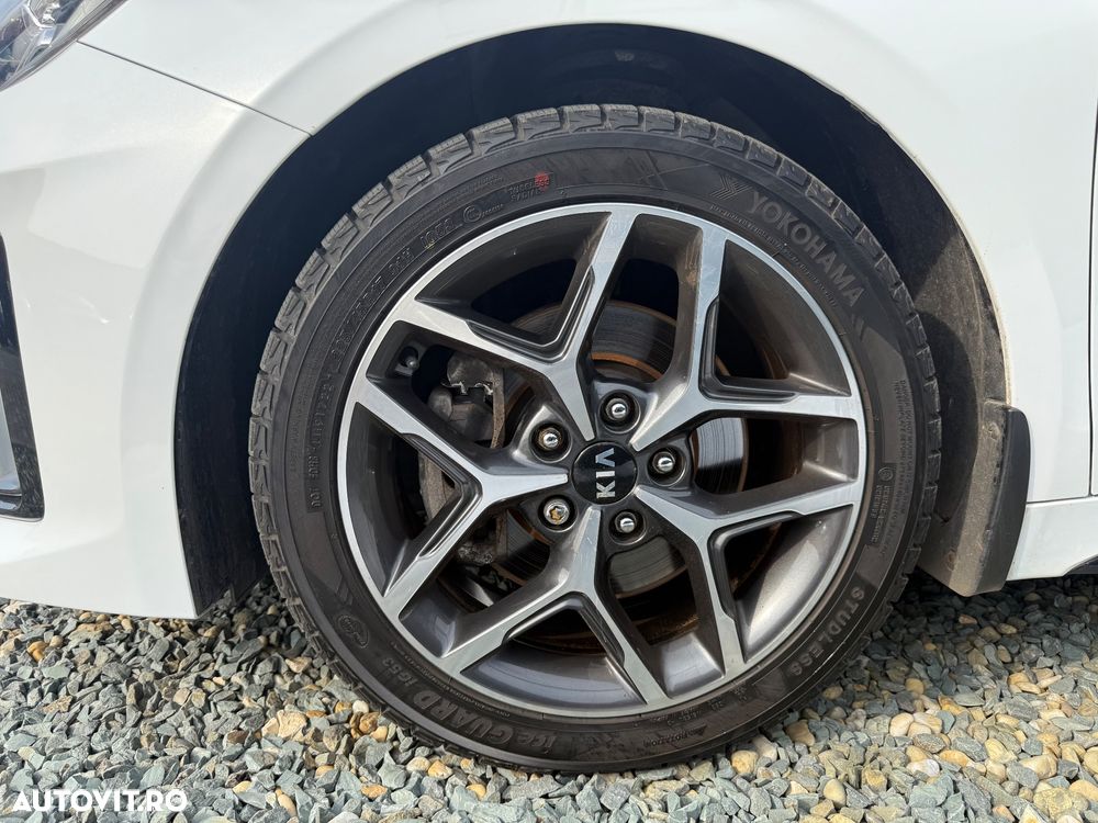 Kia Pro Ceed 1.4 T-GDI DCT7 OPF GT LINE - 35