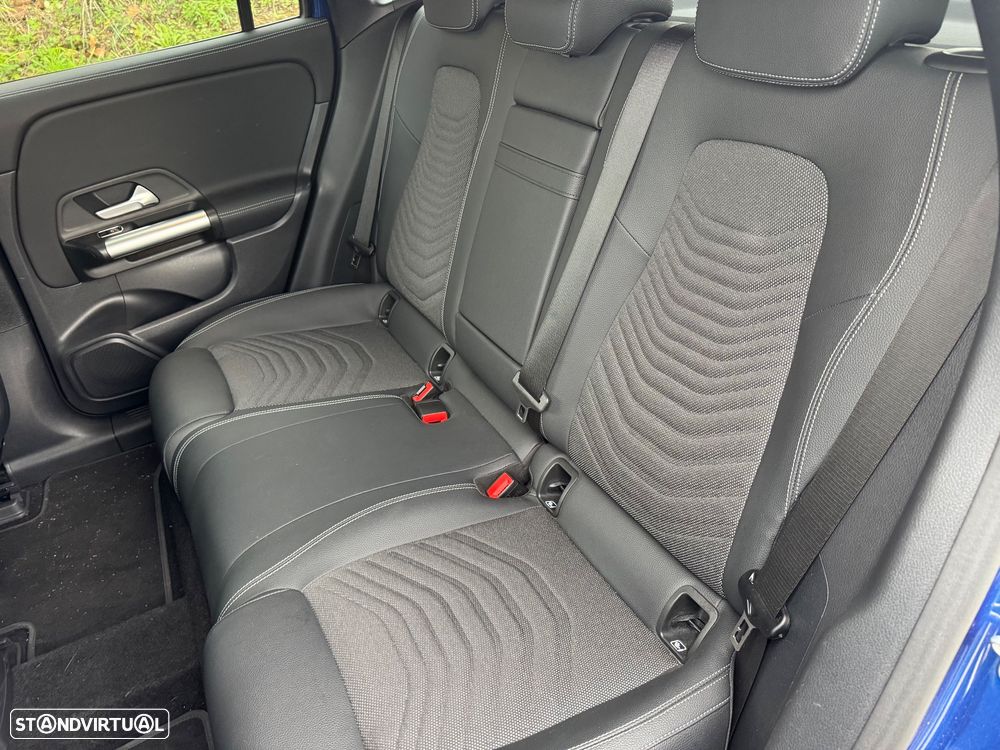 Mercedes-Benz EQA 250+ Edition - 16