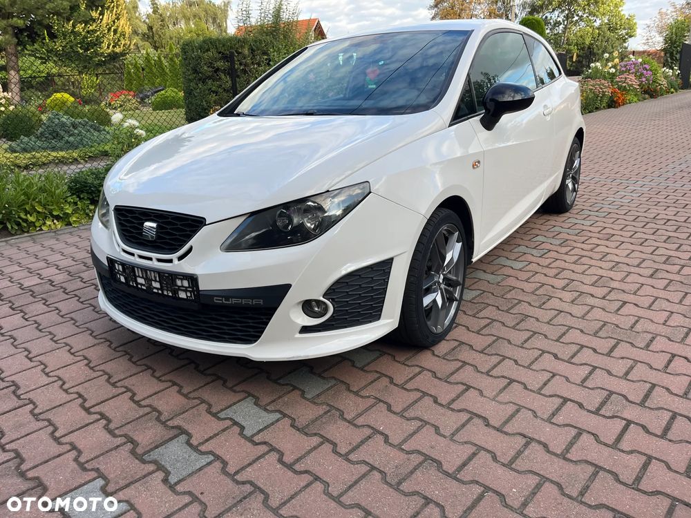 Seat Ibiza SC 1.4 TSI DSG Cupra - 4