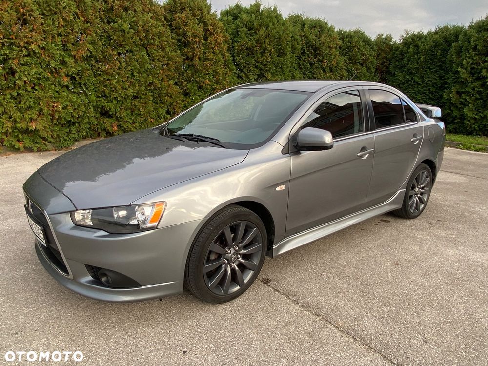 Mitsubishi Lancer - 1
