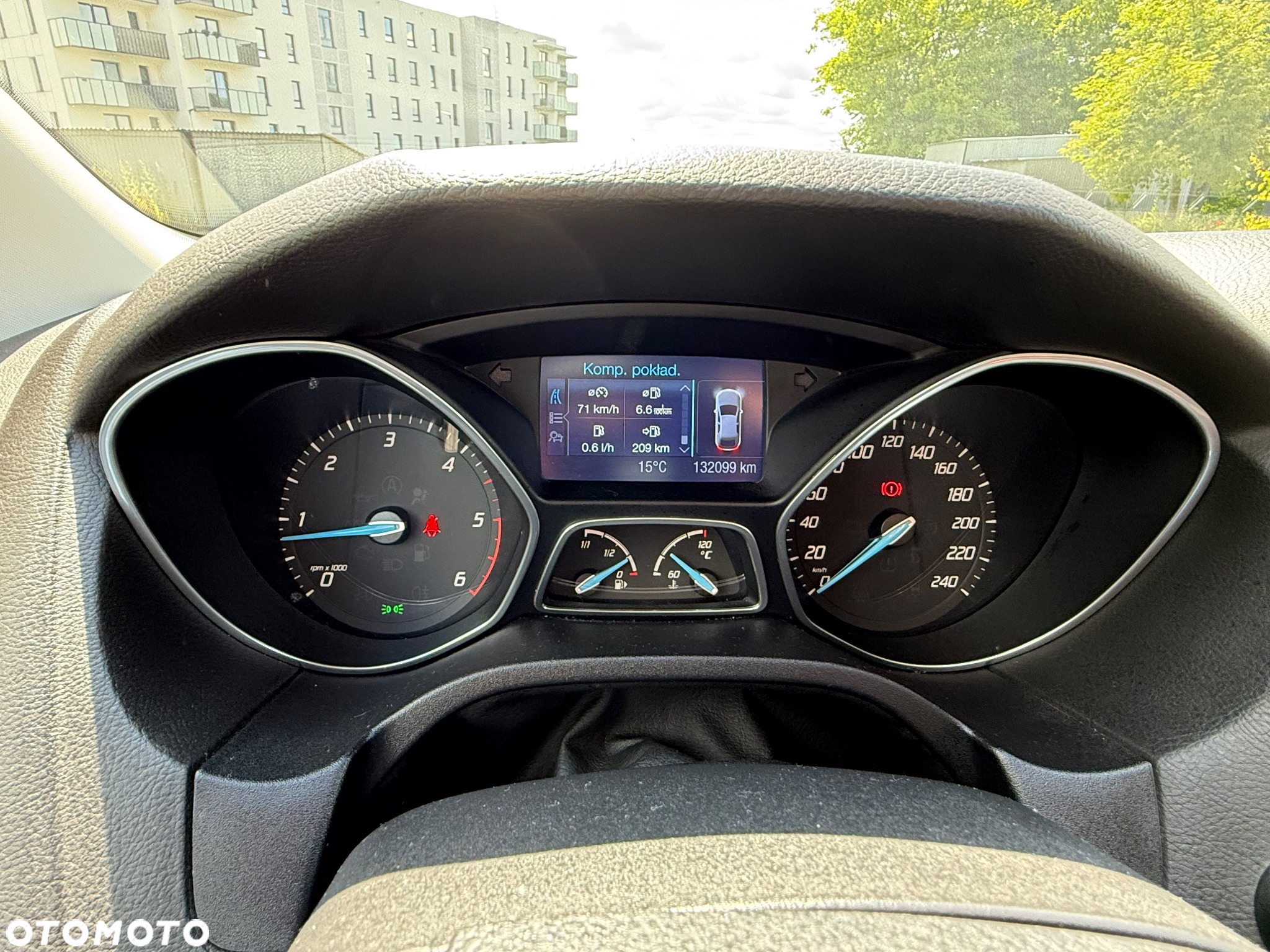 Ford Focus 1.6 TDCi DPF Start-Stopp-System Titanium - 9