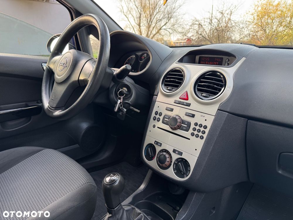 Opel Corsa - 15