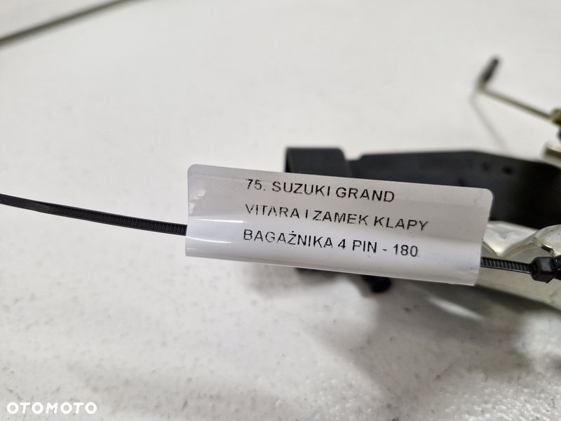 SUZUKI GRAND VITARA I 1 ZAMEK KLAPY BAGAŻNIKA TYŁ TYLNY 4 PIN - 5