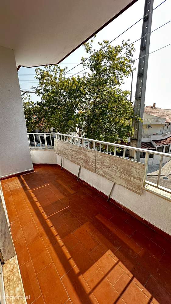 Apartamento T2 com segurança e pronto a habitar - Grande imagem: 4/12